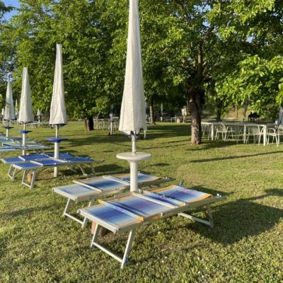 Beach Bar 25