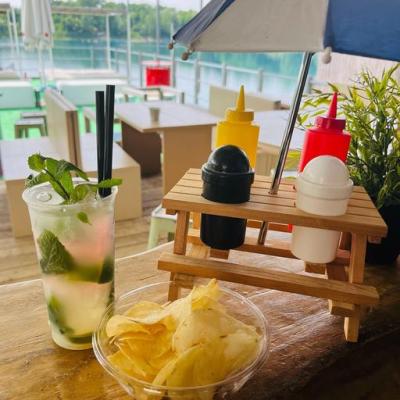 Beach Bar 38